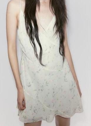 Прозрачное платье в виде pinterest