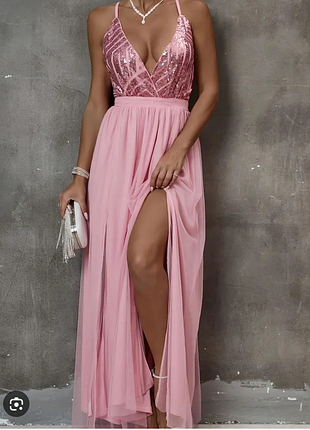 Шикарное тюлевое платье макси