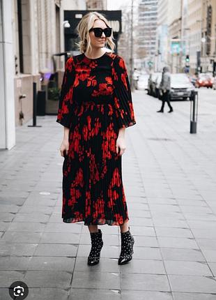 Красивое фирменное платье h&m