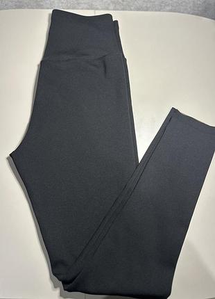 Теплі жіночі лосини з високою посадкою.