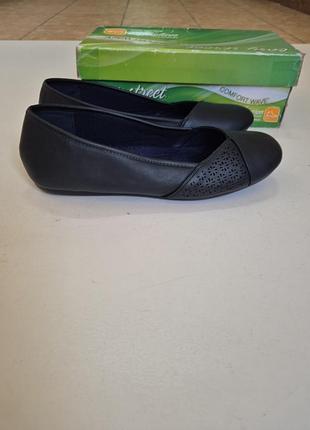 Балетки 42-43 р туфлі дихають