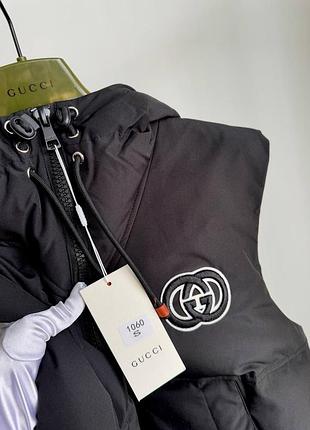 Женская жилетка