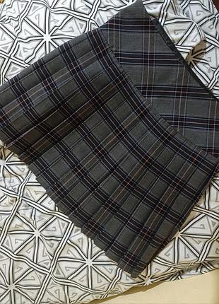 Спідниця міні в клітинку шотланка