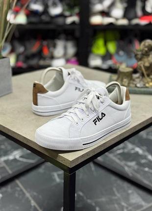 Кеди fila білі