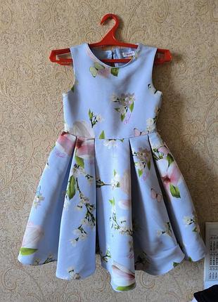 Сукня в квітковий принт