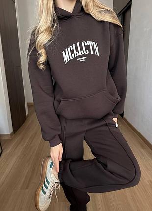 Шоколадний якісний спортивний костюм жіночий на флісі оверсайз худі з капюшоном та штани на манжетах 42-46, 48-52