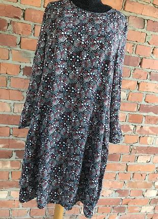 Сукня плаття  чорне у квітковий принт & довгий рукав &віскоза