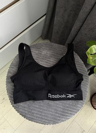 Топ reebok з чашками