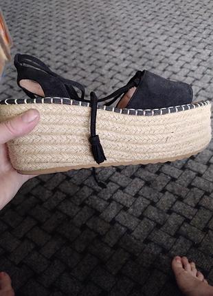 Босоножки эспадрильи на соломенной плетеной подошве, экозамш.