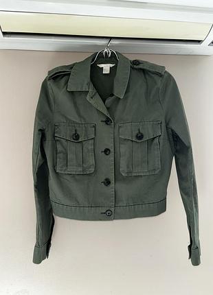 Стильний бомбер h&m нова колекція куртка вітрівка вкорочена модна мілітарі знижки