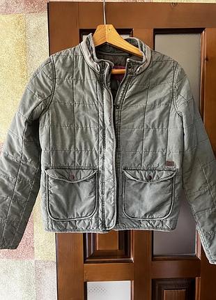 Класна курточка