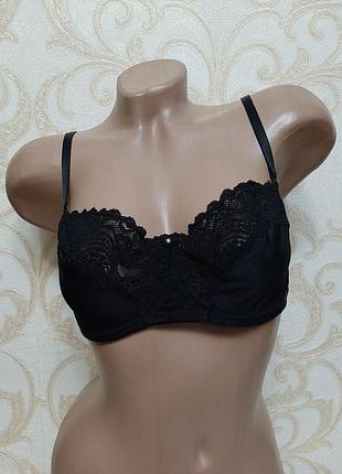 Бюстгальтер с мягкой чашкой и съёмными бретелями felina