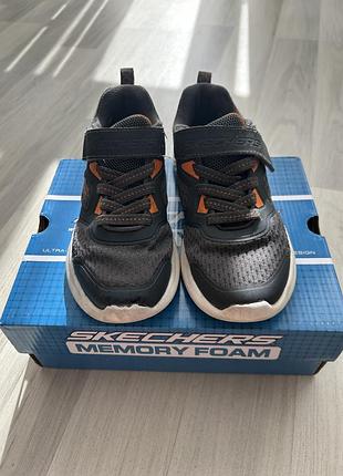 Кросівки skechers для хлопчика р.33, 20,5 см
