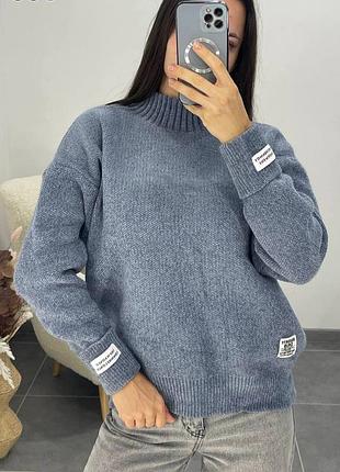 Жіночий светр в`язаний 2613