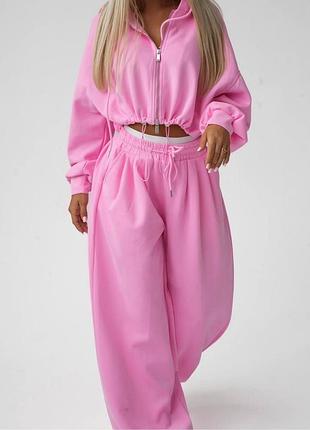 Костюм жіночий трійка