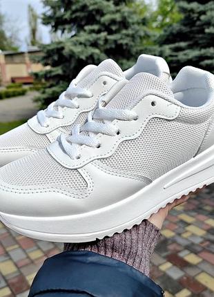 Кроссовки белые в сеточку р.36-40,тм still