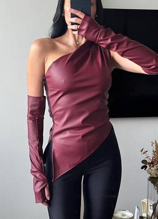 Топ кроп кожаний