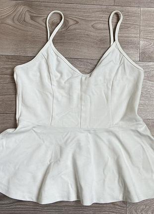 Майка з баскою