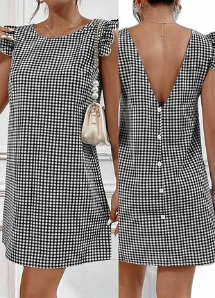 Платье xl в клеточку черно-белое легкое короткое летнее с крылышками v-вырезом на спине