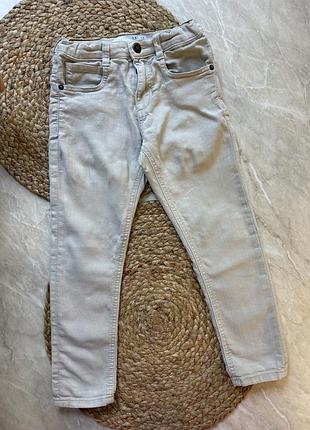 Джинси zara 4-5 років унісекс