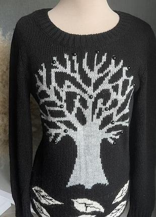 Светр жіночий