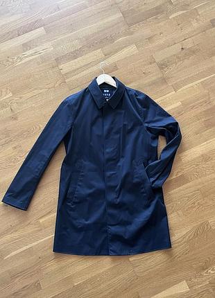 Uniqlo водонепроникний плащ