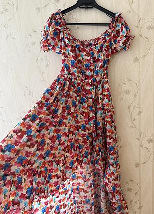 Літня красива сукня