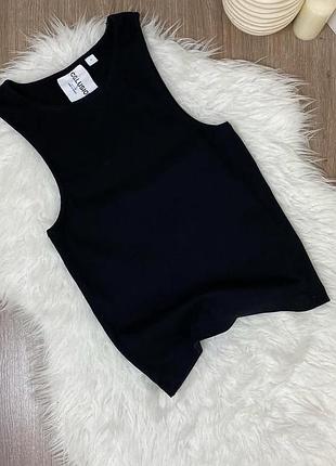 Чорна базова майка в рубчик чорний топ