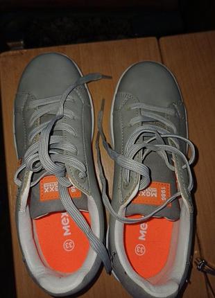 Кроссовки детские 7