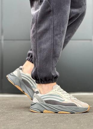 Мужские натуральные кроссовки 44