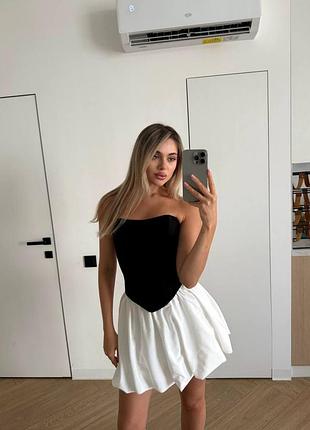 Невероятный комплект, корсет и юбочка 😍🤩