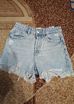 Шорты джинсовые