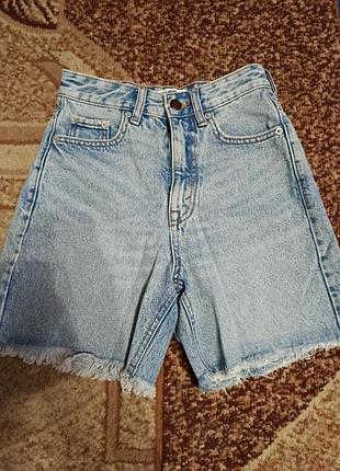 Шорты джинсовые