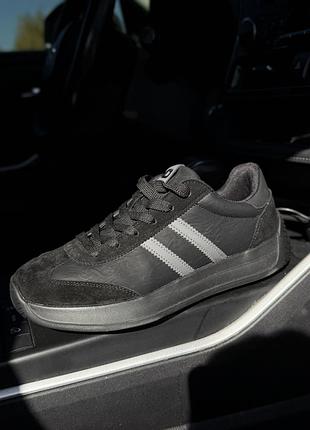 Класичні чоловічі кросівки натуральна замша