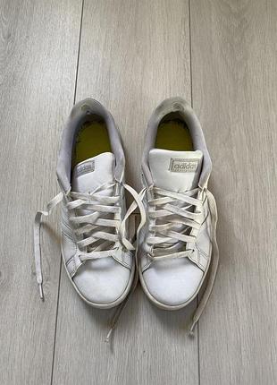 Чоловічі кросівки adidas