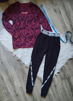 Крутая тоненькая пижама на рост 140-146 см