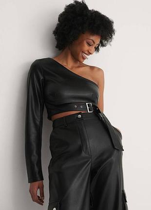 Топ топ з рукавом