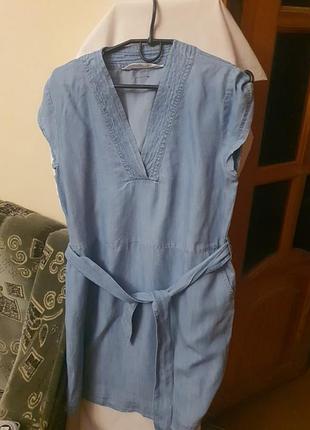 Платье джинсовое прямое с коротким рукавом,пояс (не обязательно),прорезные карманы,супер удобное,95см длина, 40 плечи,51 по груди,55 в поясе.стильное