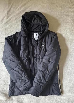 Куртка adidas slim jacket