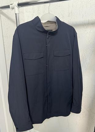 Чоловіча легка куртка