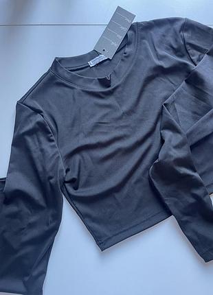 Топ з довгим рукавом