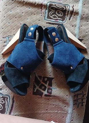 Туфли босоножки