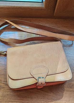 Жіноча шкіряна сумка класична