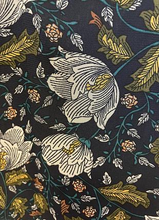 Дуже красива блуза