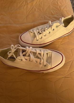 Кеди універсальні , якісні , фірмові , дуже зручні