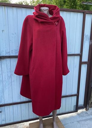 Пальто -манто  alberto fabiani