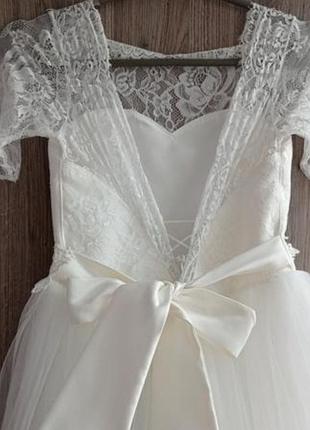 Платье белое 134 на первое приключение 6