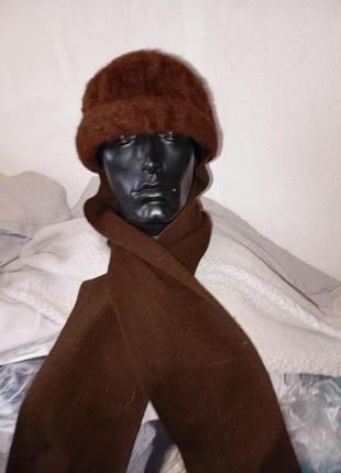 Шапочка женская с шарфом английский