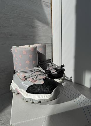 Дитячі ботинки для дівчинки з системою антиожеледець 23 розмір