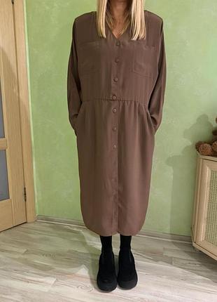 Сукня легенька на плечиках
